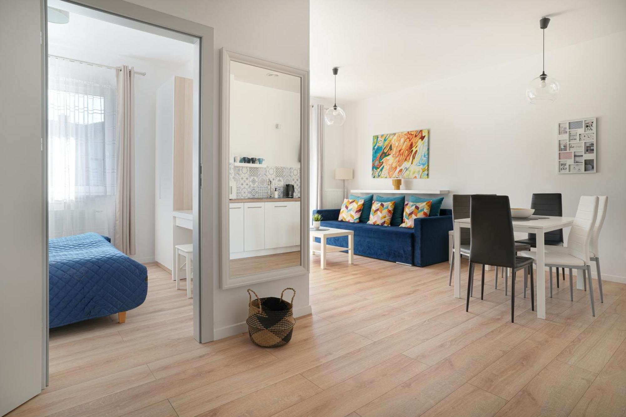 Apartamenty "La Villa" Superior II Z Dwoma Sypialniami, Balkonem, Parkingiem, Blisko Centrum 库多瓦-兹德鲁伊 外观 照片