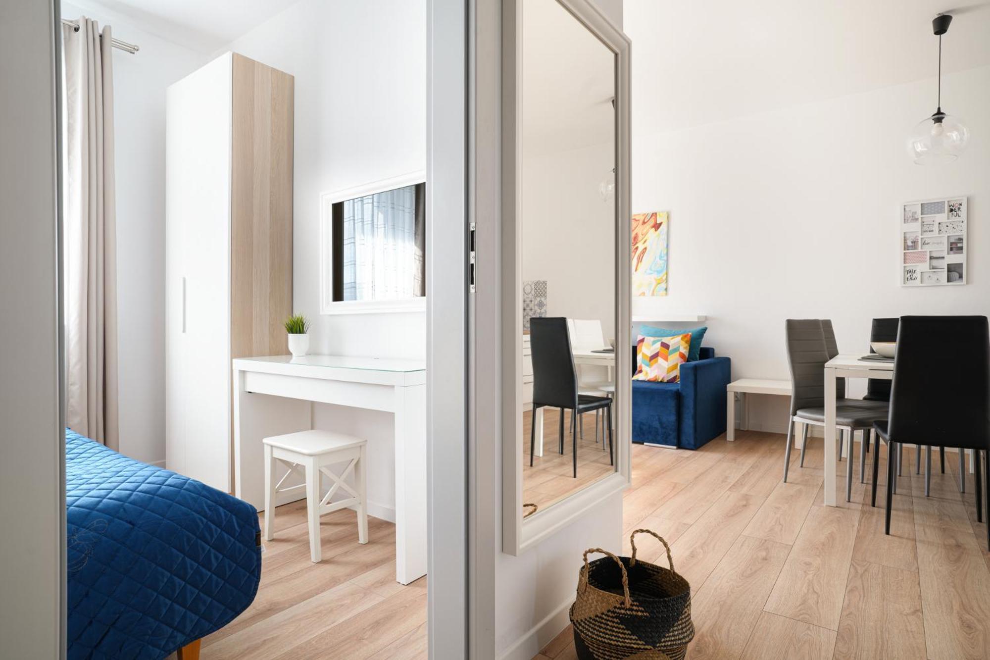 Apartamenty "La Villa" Superior II Z Dwoma Sypialniami, Balkonem, Parkingiem, Blisko Centrum 库多瓦-兹德鲁伊 外观 照片