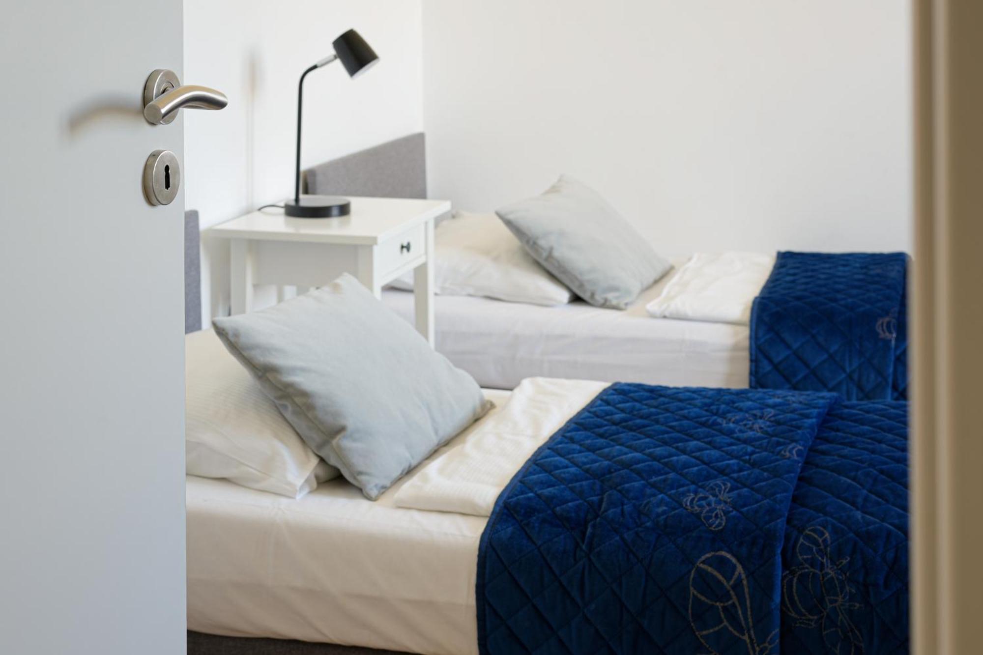 Apartamenty "La Villa" Superior II Z Dwoma Sypialniami, Balkonem, Parkingiem, Blisko Centrum 库多瓦-兹德鲁伊 外观 照片